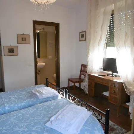 Casa Garbata